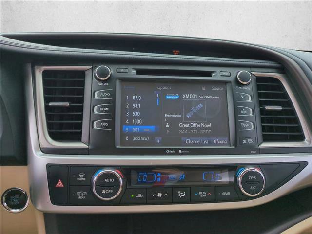 Used 2015 Toyota Highlander XLE image 14