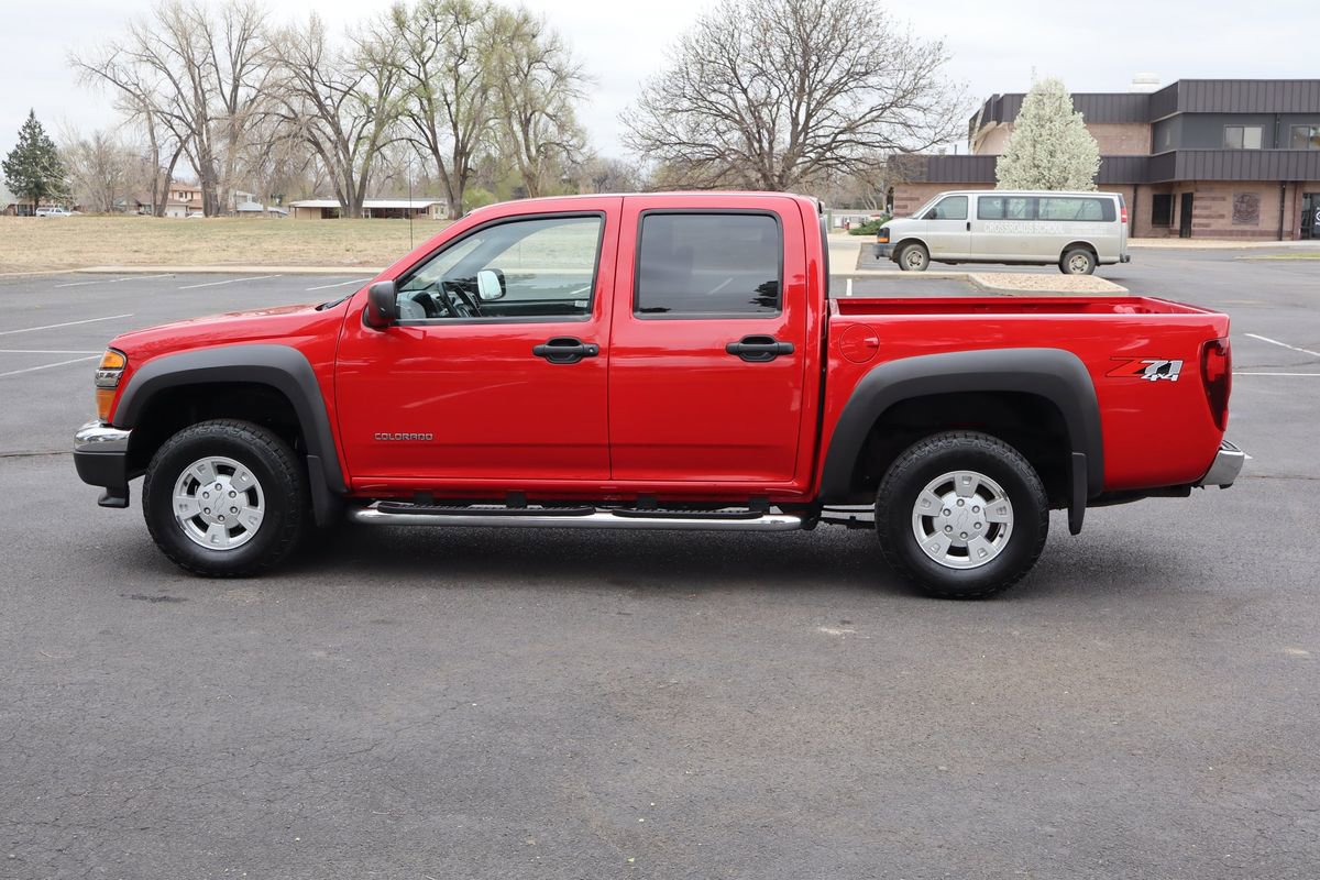 Used 2005 Chevrolet Colorado LS image 9