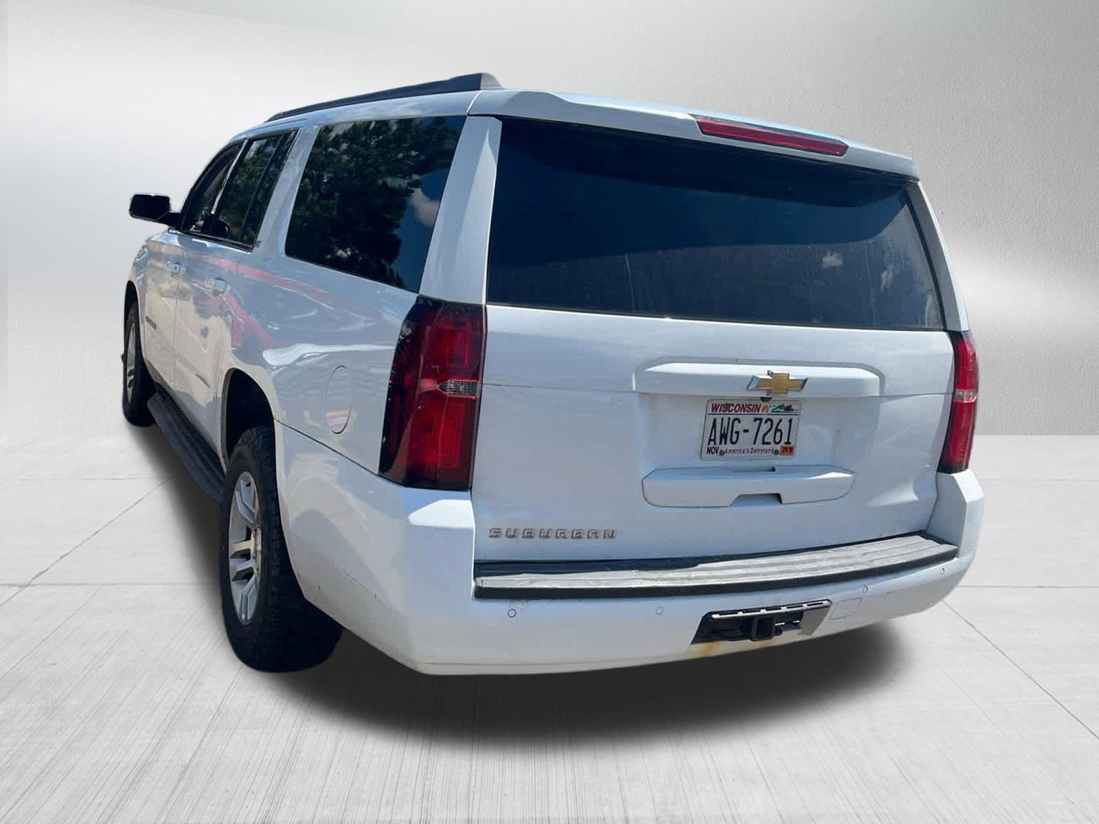 Used 2018 Chevrolet Suburban LT AWD/4WD image 5