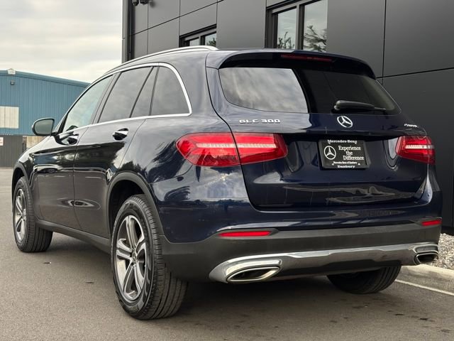 Used 2019 Mercedes-Benz GLC 300 4MATIC image 5