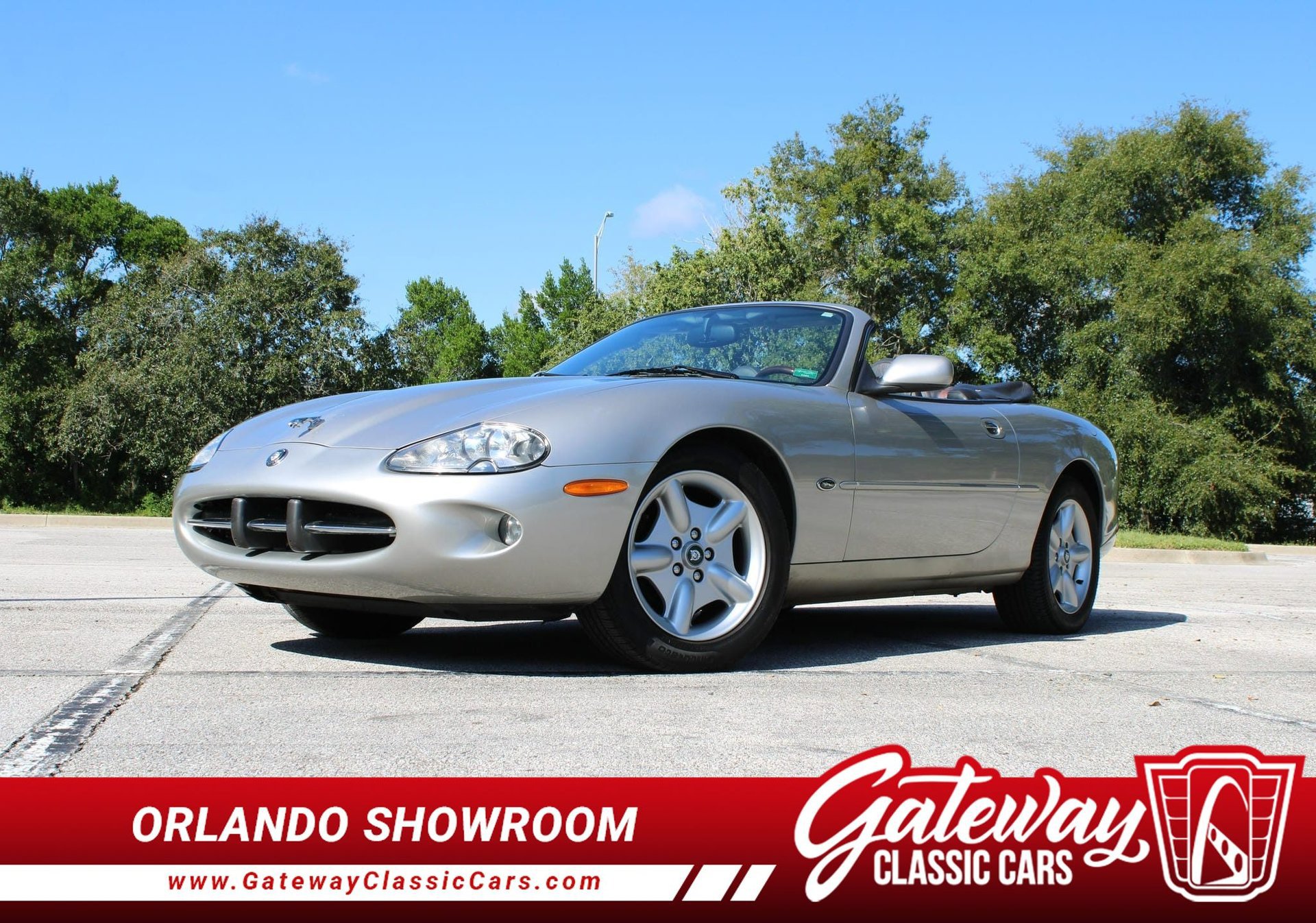 Used 1999 Jaguar XK8 Convertible video 1