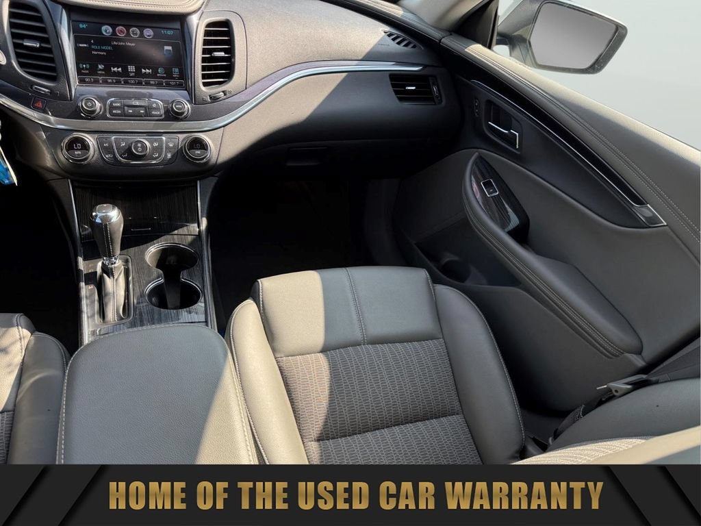 Used 2017 Chevrolet Impala LT FWD image 15