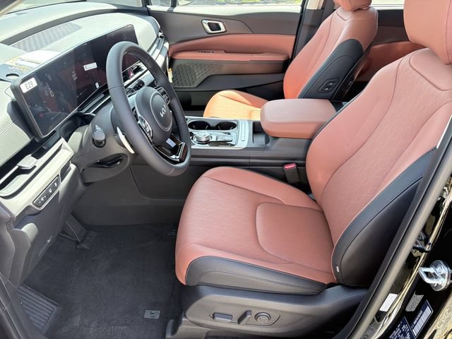 New 2026 Kia Carnival EX FWD image 6