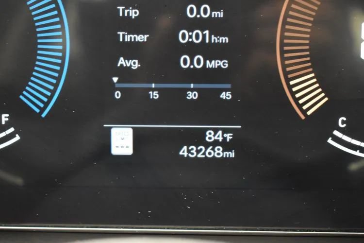 Used 2024 Hyundai Sonata SEL FWD image 27