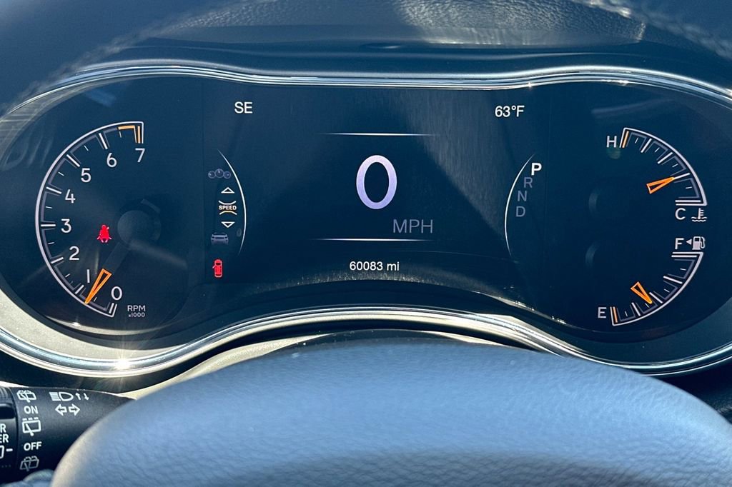 Used 2019 Jeep Grand Cherokee Limited RWD image 28