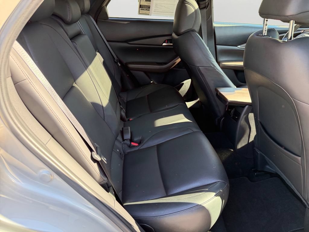 Used 2024 MAZDA CX-30 AWD 2.5 S w/ Premium Package image 13