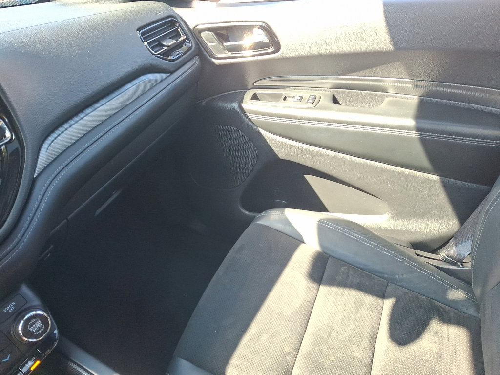 Used 2022 Dodge Durango GT image 31