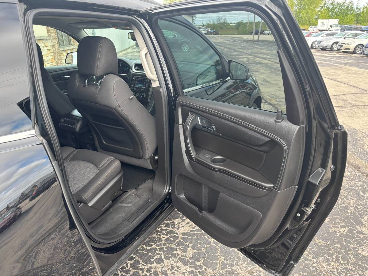Used 2016 Chevrolet Traverse LT image 14