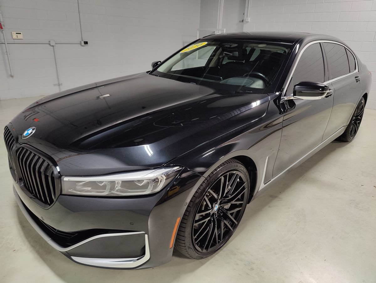 Used 2020 BMW 750i xDrive w/ Executive Package AWD/4WD image 26