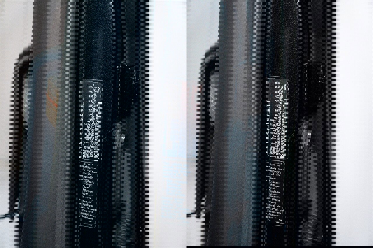 Used 2015 Rolls-Royce Phantom Drophead Coupe image 22