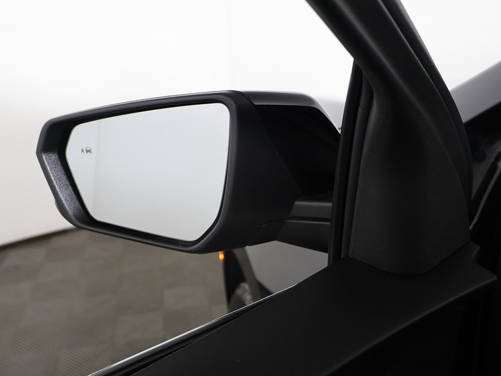 Used 2024 Chevrolet Equinox LT image 28