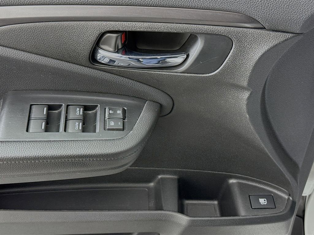 Certified 2021 Honda Passport Sport image 14