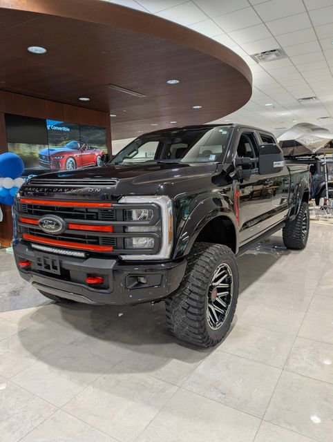 New 2026 Ford F250 Lariat w/ Black Appearance Package image 1