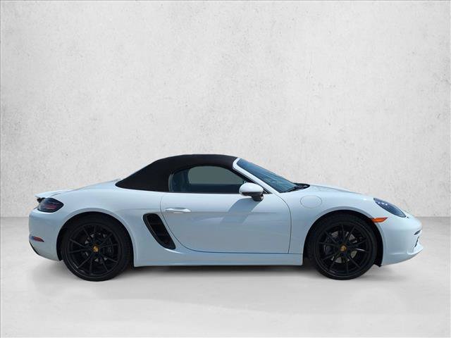 Used 2025 Porsche 718 Boxster RWD image 4