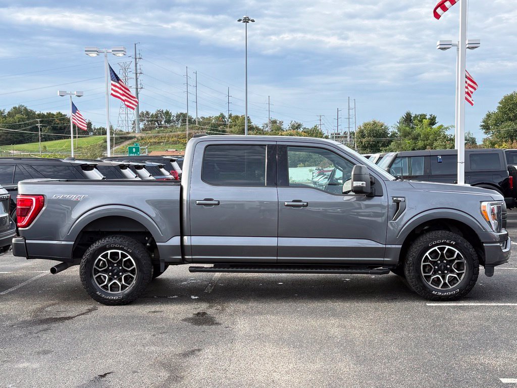 Used 2022 Ford F150 XLT w/ Equipment Group 302A High AWD/4WD image 4