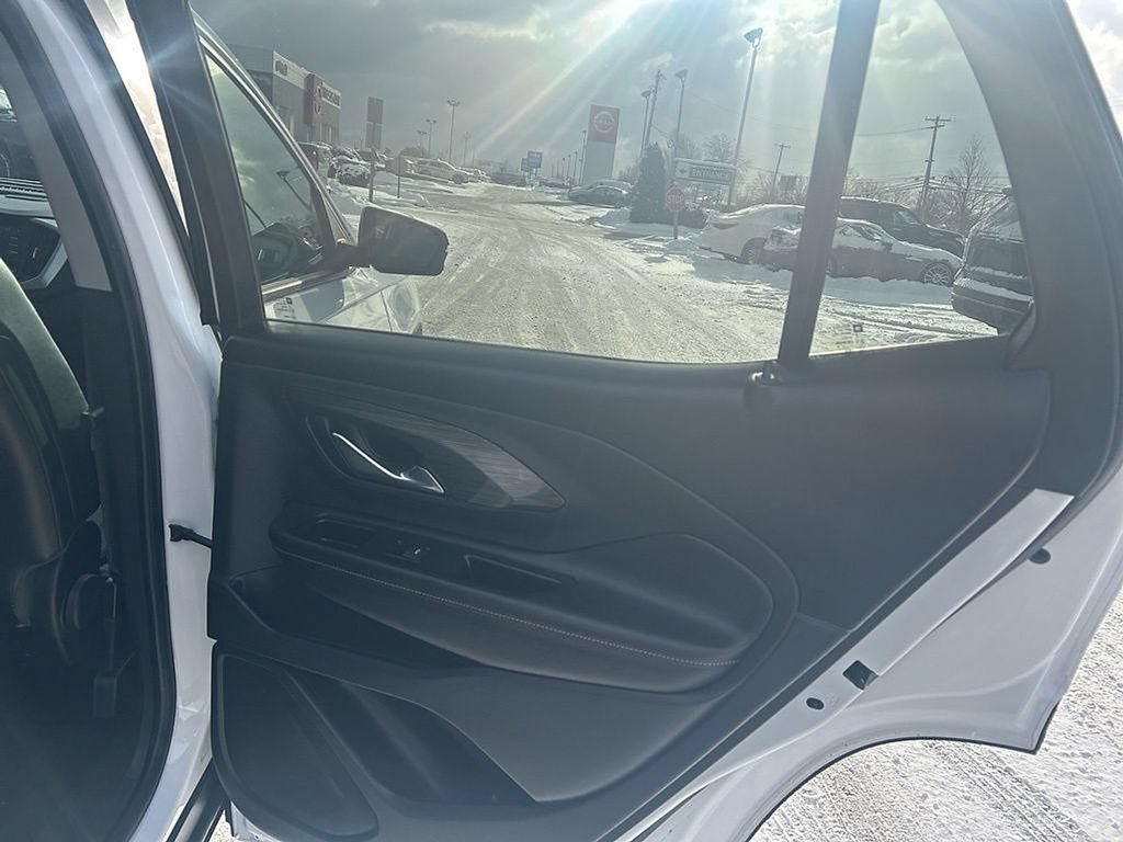Certified 2020 GMC Terrain SLT w/ Preferred Package AWD/4WD image 22