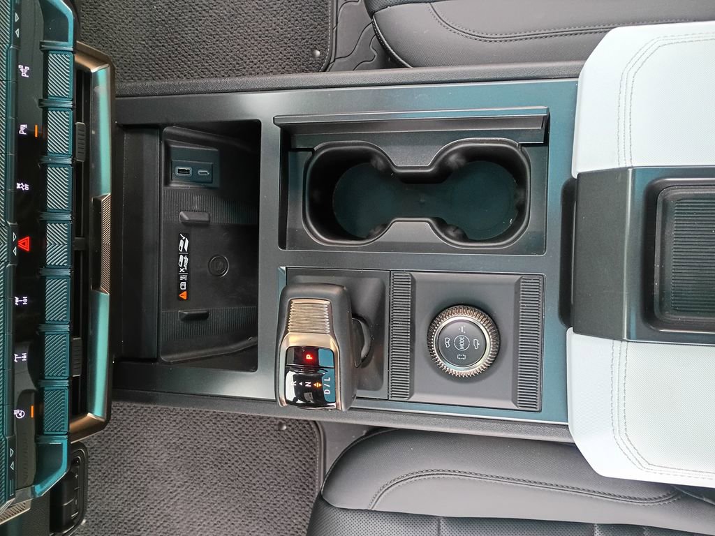 Used 2024 GMC Hummer EV 3X w/ Omega Edition image 37