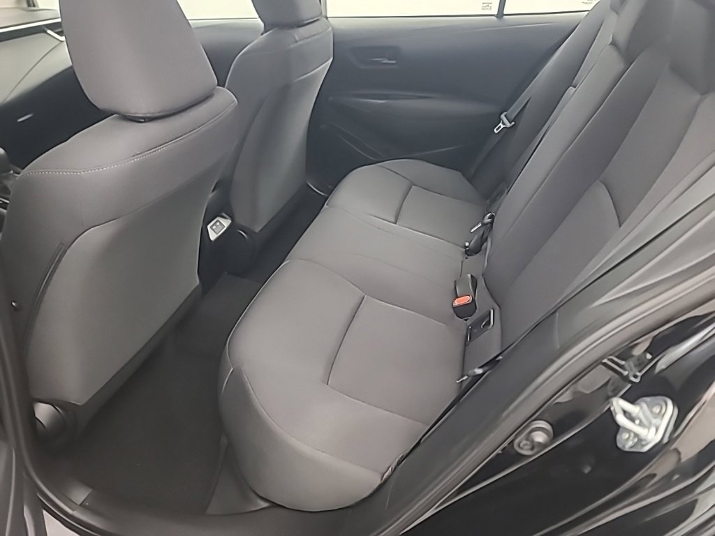 Used 2024 Toyota Corolla LE FWD image 21