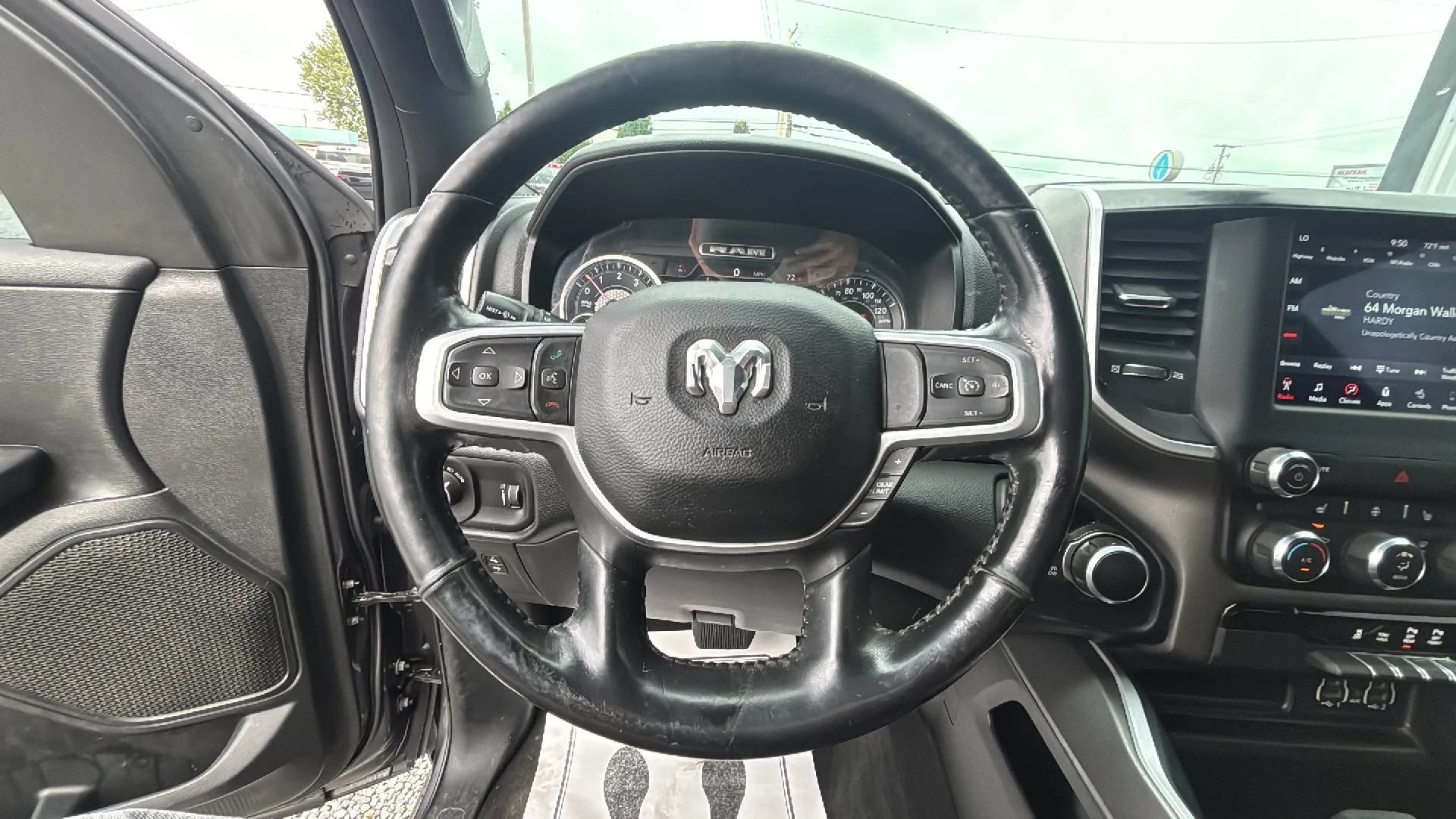 Used 2020 RAM 1500 Big Horn AWD/4WD image 21