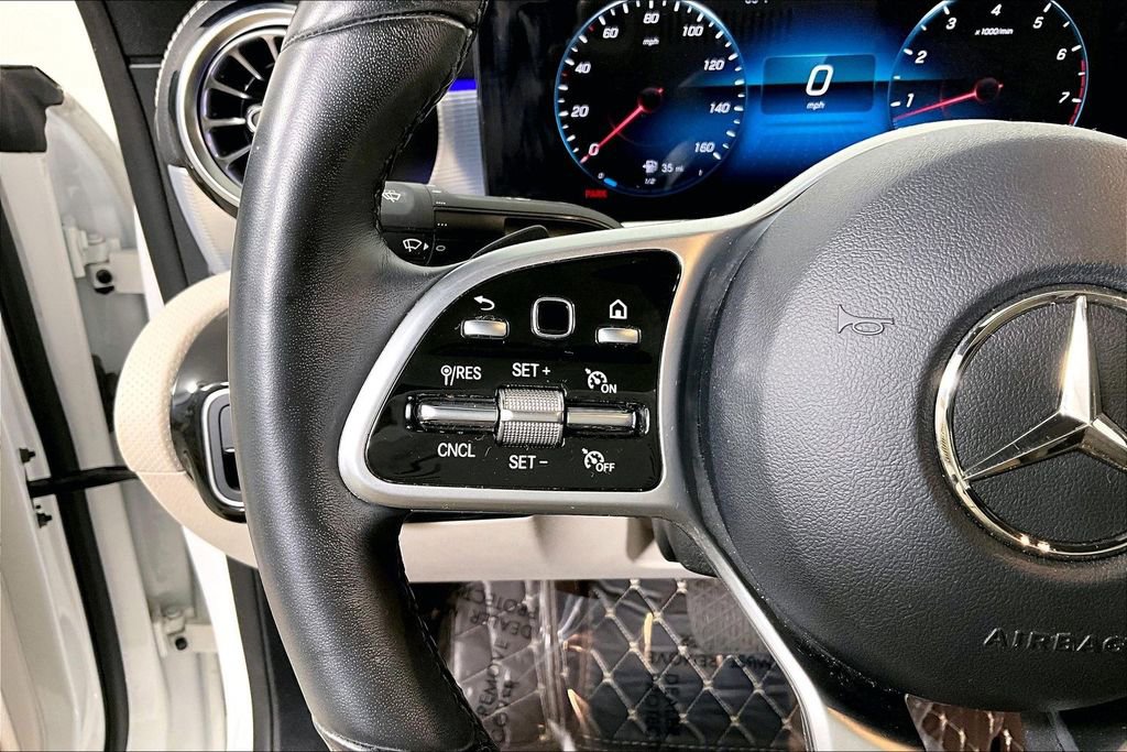 Used 2022 Mercedes-Benz CLA 250 image 18