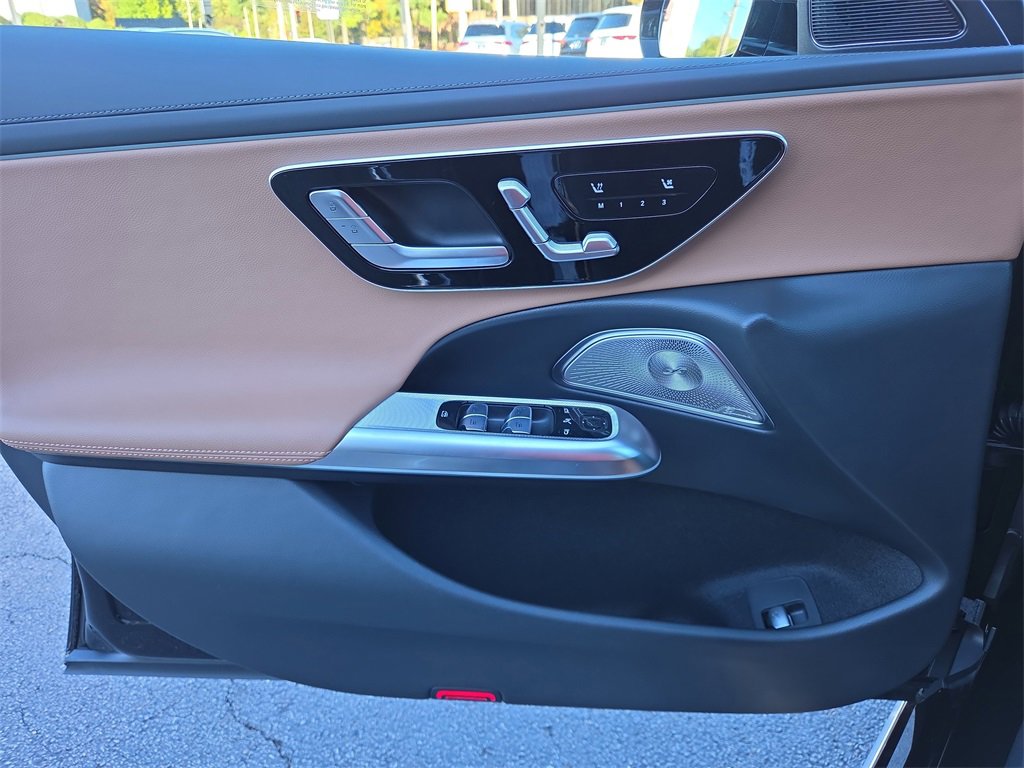 New 2026 Mercedes-Benz E 350 4MATIC Sedan image 19