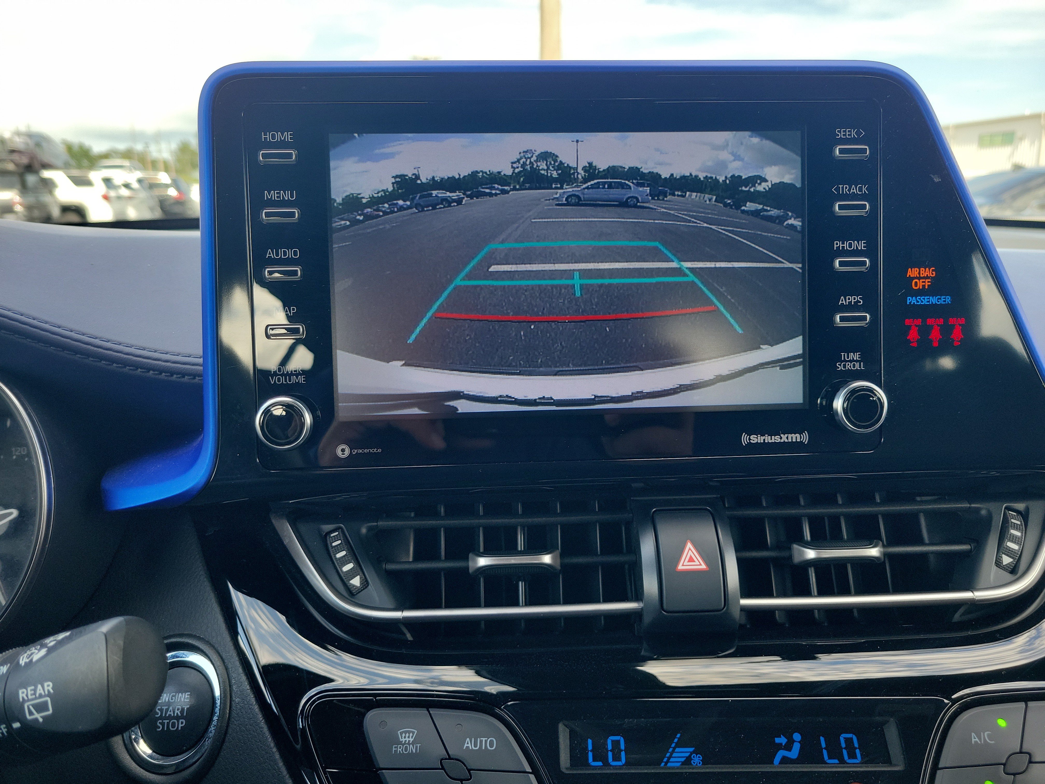 Used 2021 Toyota C-HR XLE FWD image 25
