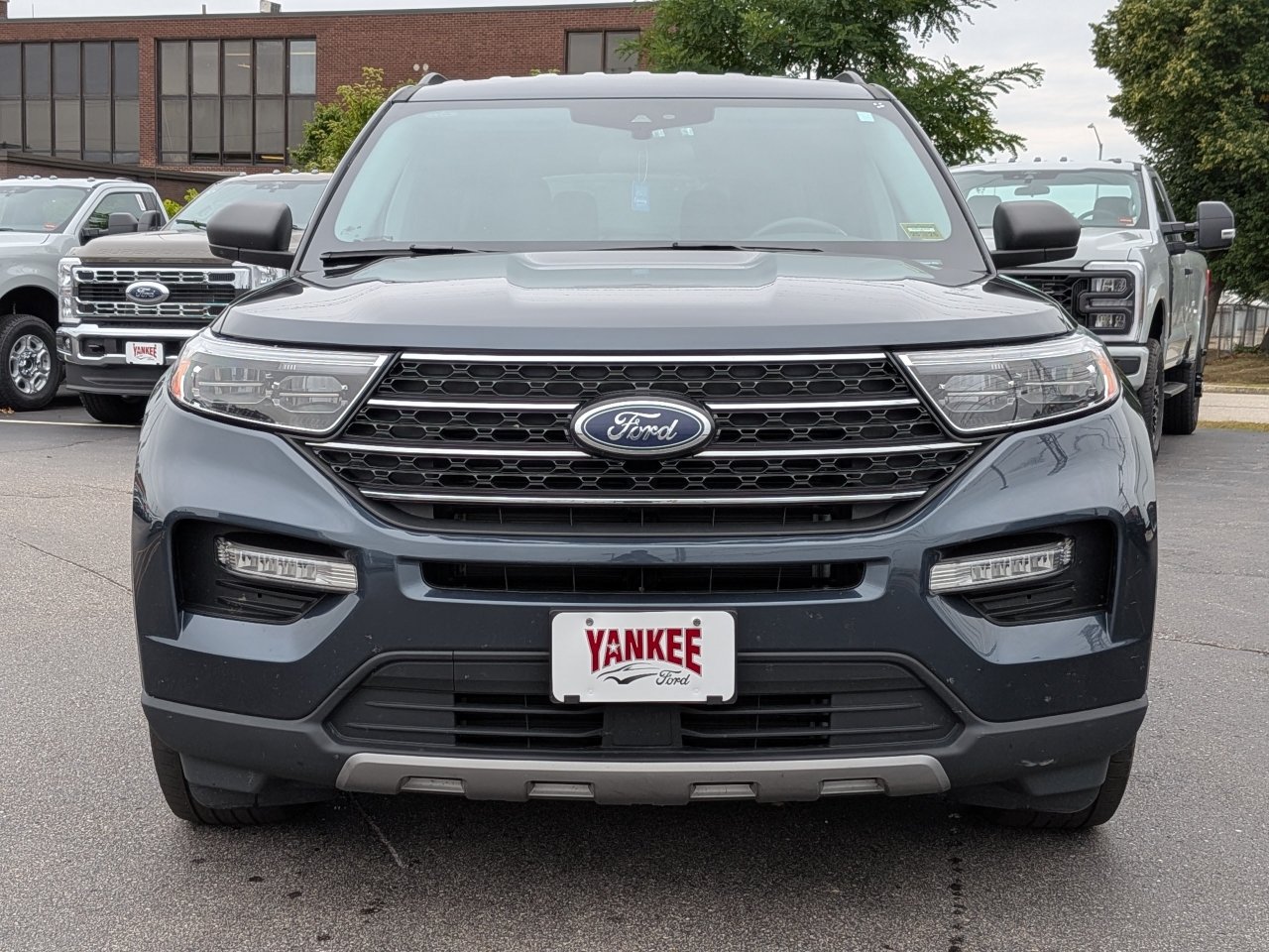 Used 2023 Ford Explorer XLT w/ Equipment Group 202A AWD/4WD image 9