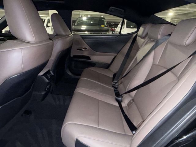 Certified 2023 Lexus ES 350 350 w/ Premium Package image 18