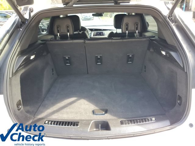 Certified 2023 Cadillac XT4 Sport FWD image 10
