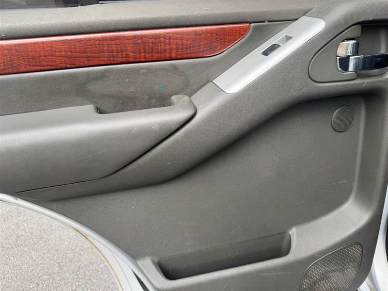 Used 2011 Nissan Pathfinder LE w/ Protection Pkg AWD/4WD image 25