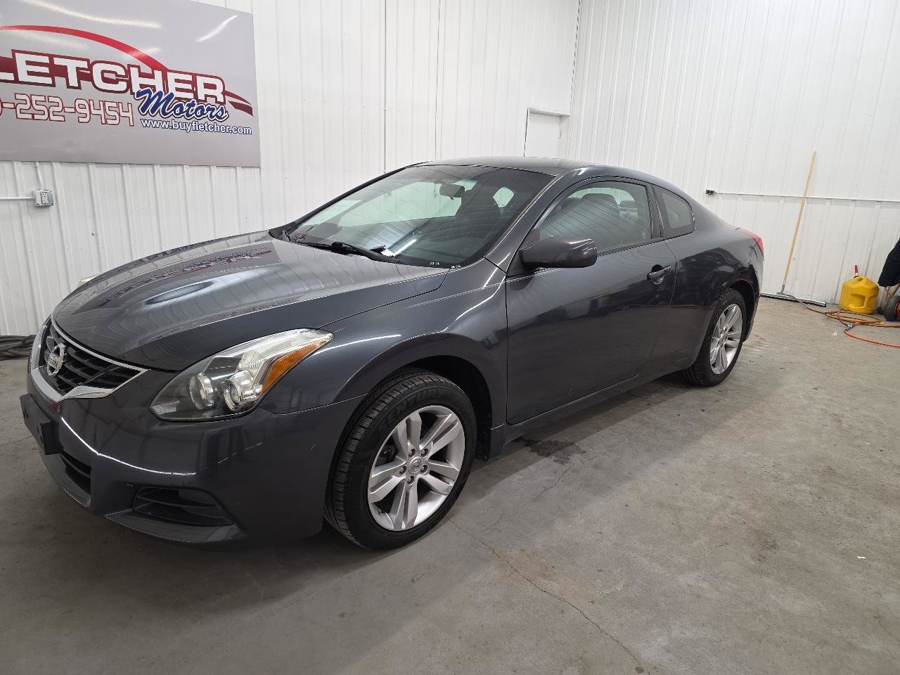 Used 2013 Nissan Altima 2.5 S FWD image 2