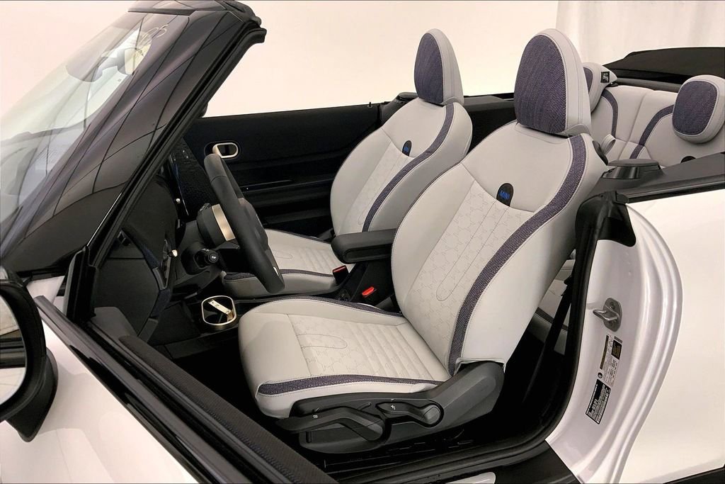 Used 2026 MINI Cooper Convertible image 13
