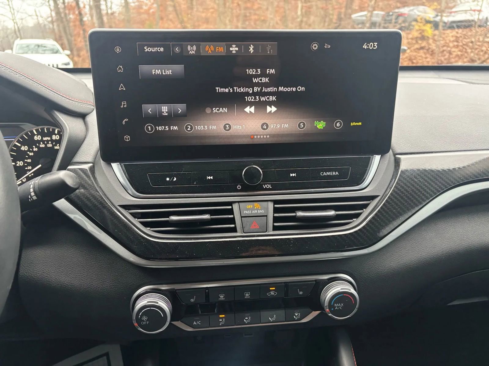 Used 2023 Nissan Altima 2.5 SR w/ SR Premium Package image 42