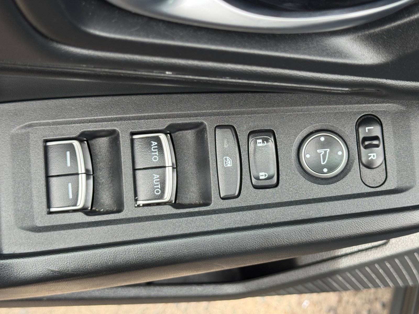 Used 2023 Honda Accord EX image 20
