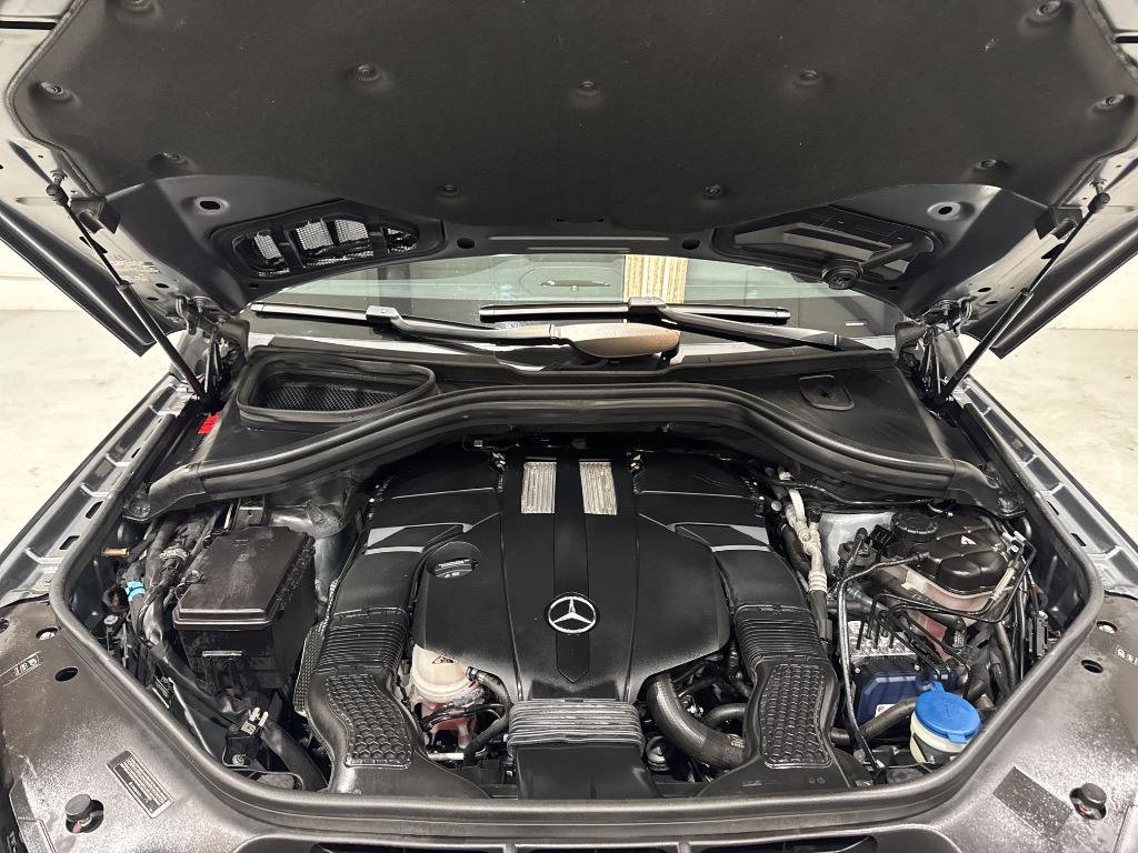 Used 2018 Mercedes-Benz GLS 450 4MATIC image 15