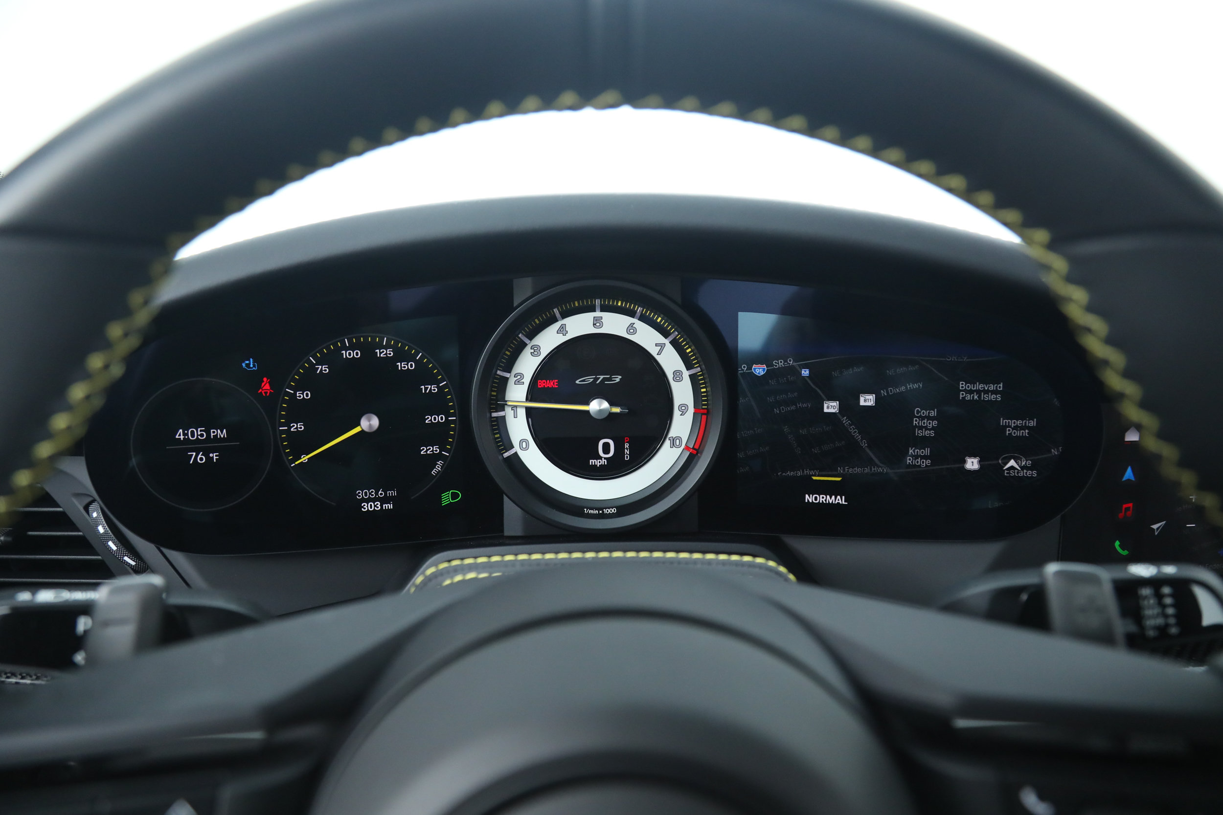 Used 2024 Porsche 911 GT3 RWD image 29