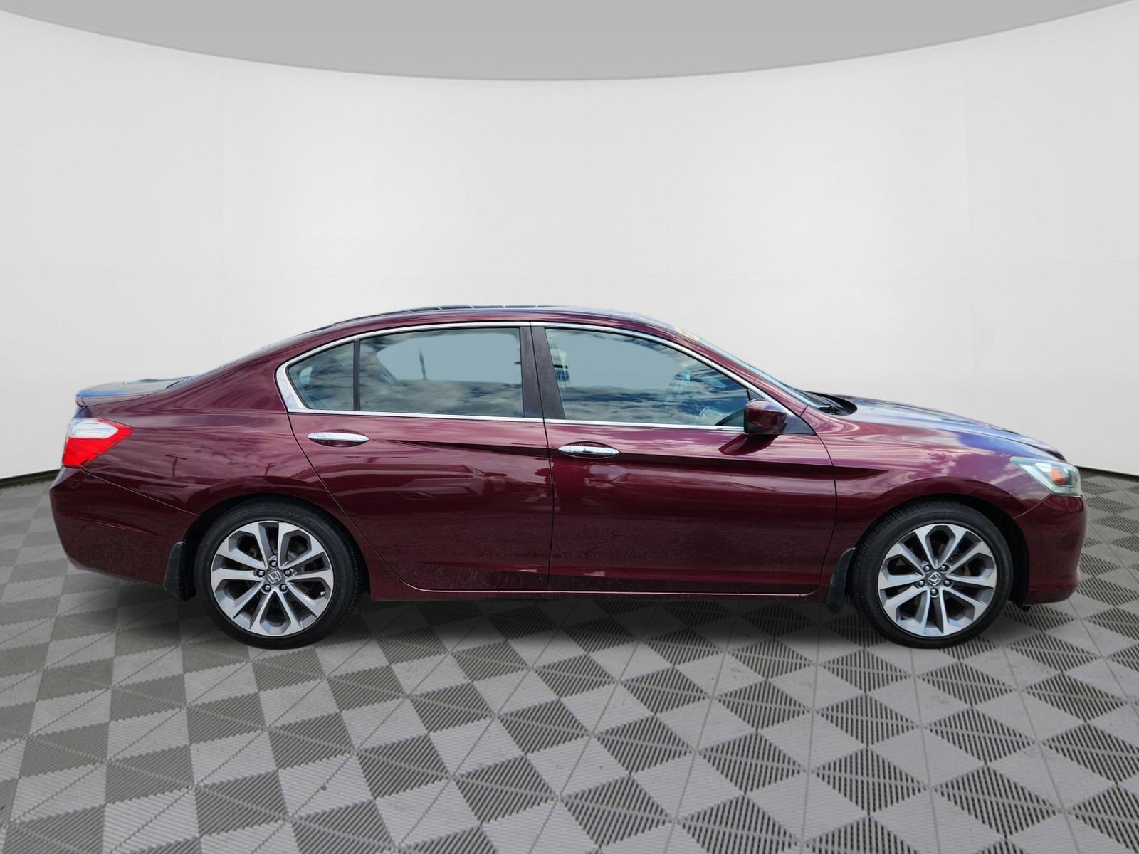 Used 2013 Honda Accord Sport image 6