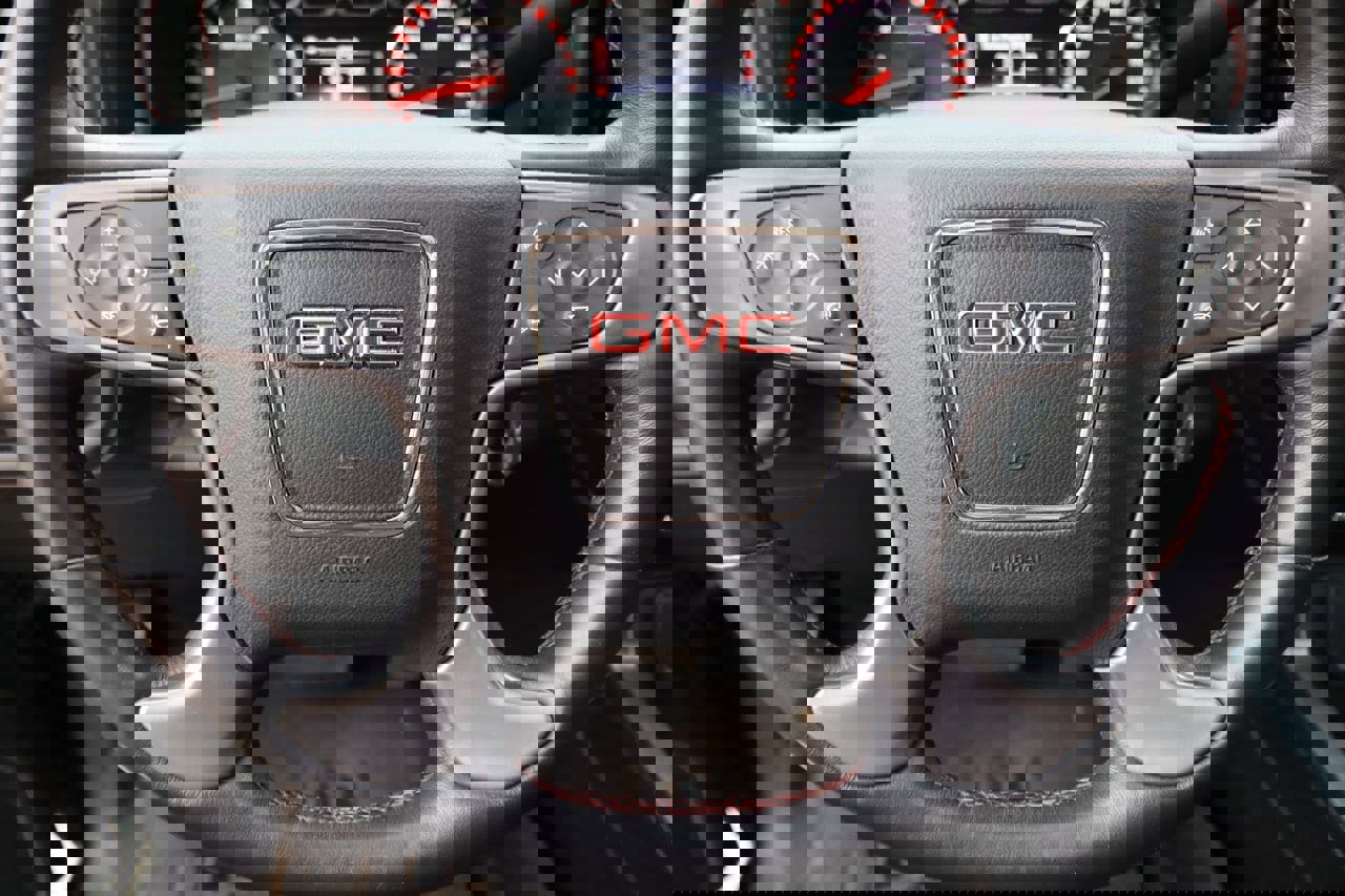 Used 2015 GMC Sierra 1500 SLT AWD/4WD image 12