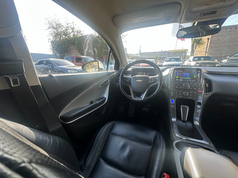 Used 2012 Chevrolet Volt Premium w/ Premium Trim Package FWD image 14