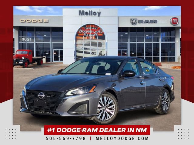 Used 2025 Nissan Altima 2.5 SV FWD image 1
