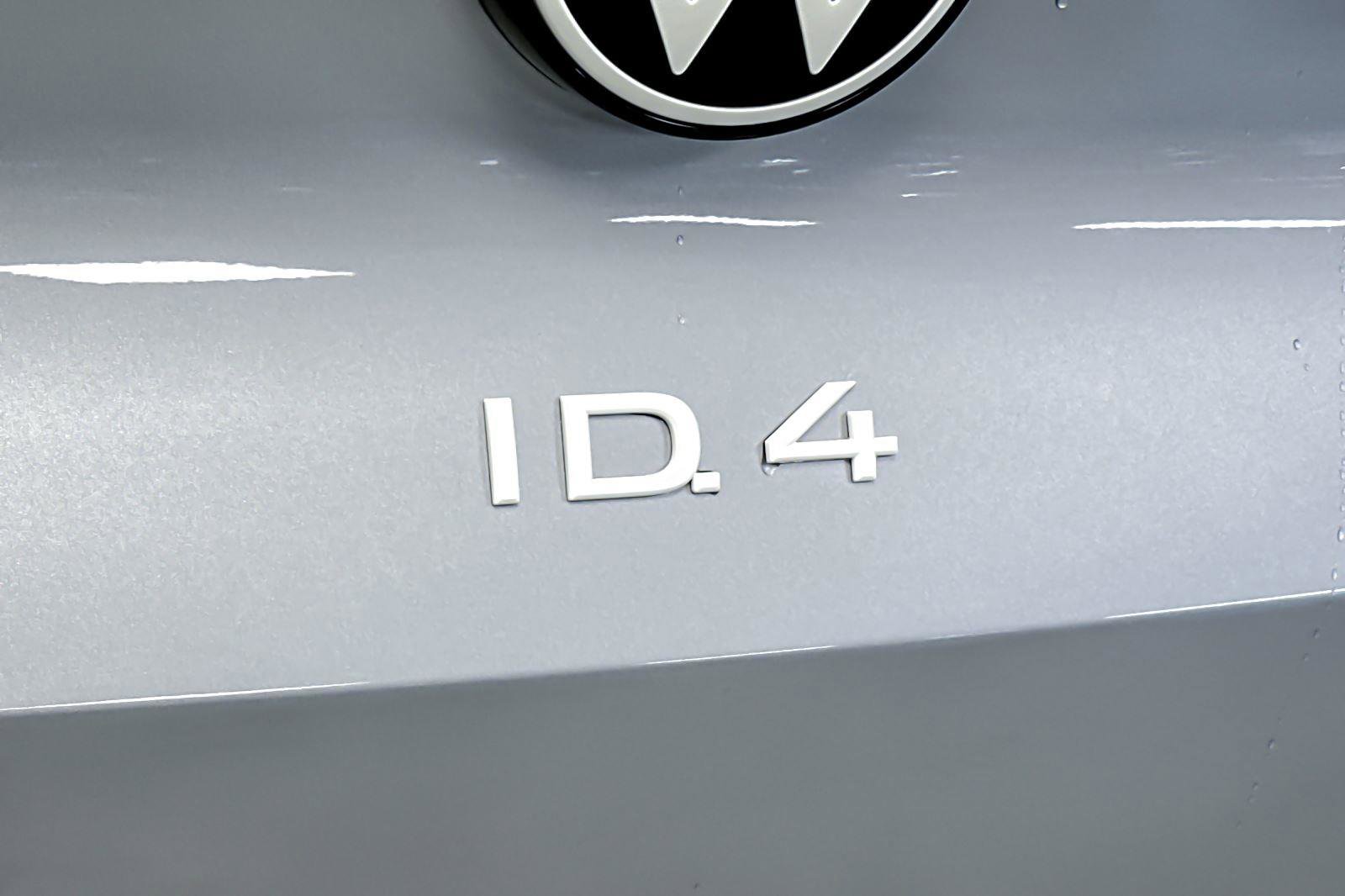New 2025 Volkswagen ID.4 Pro image 26