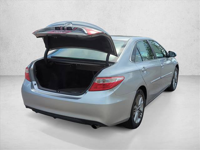 Used 2017 Toyota Camry SE w/ Protection Package (Q2) FWD image 6