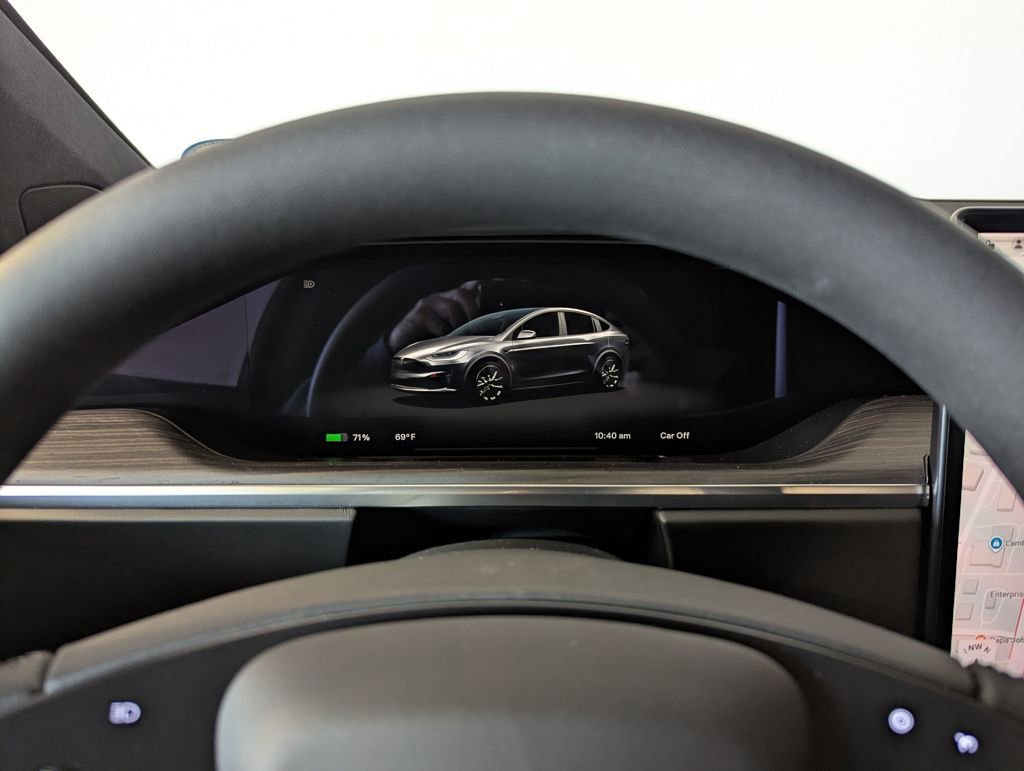 Used 2023 Tesla Model X image 40