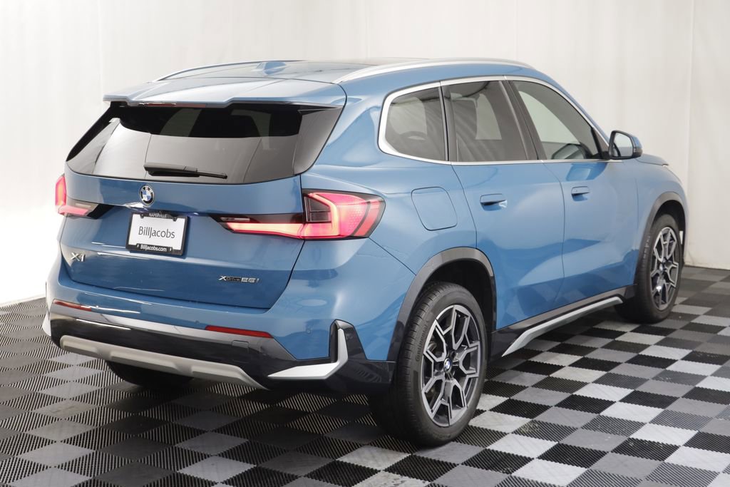Certified 2025 BMW X1 xDrive28i AWD/4WD image 18