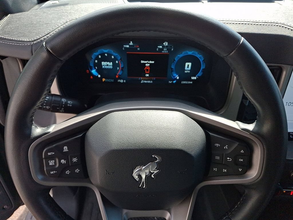 Certified 2025 Ford Bronco Outer Banks w/ Sasquatch Package AWD/4WD image 20