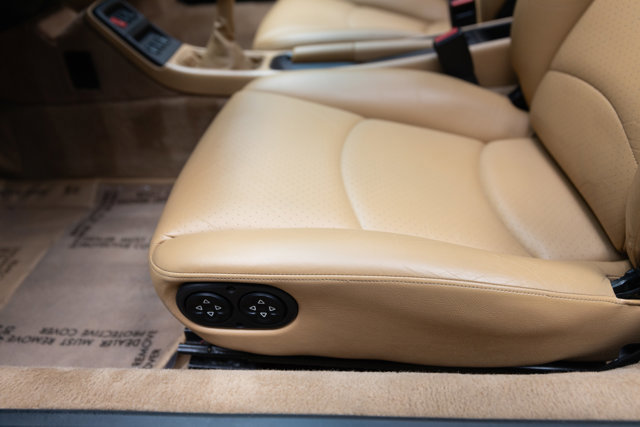Used 1995 Porsche 911 Carrera image 40