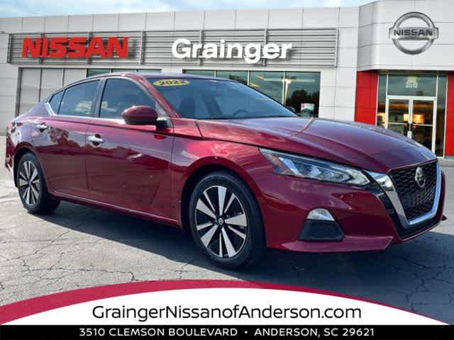 Used 2022 Nissan Altima 2.5 SV