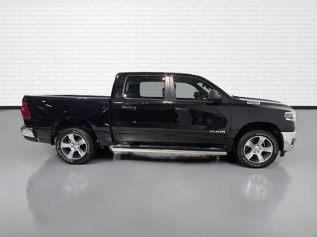 Used 2025 RAM 1500 Tradesman AWD/4WD image 9