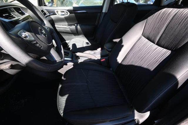 Used 2018 Nissan Sentra SV FWD image 8