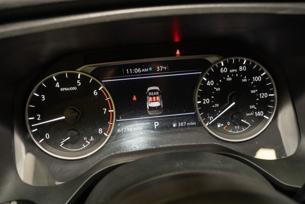 Used 2024 Nissan Rogue SV image 17